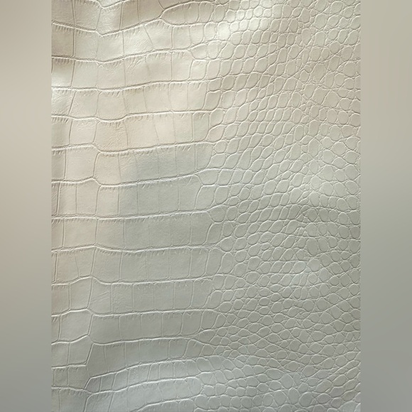 Express Body Contour Croc Faux Leather High Neck Thong Bodysuit Size L - Picture 2 of 2